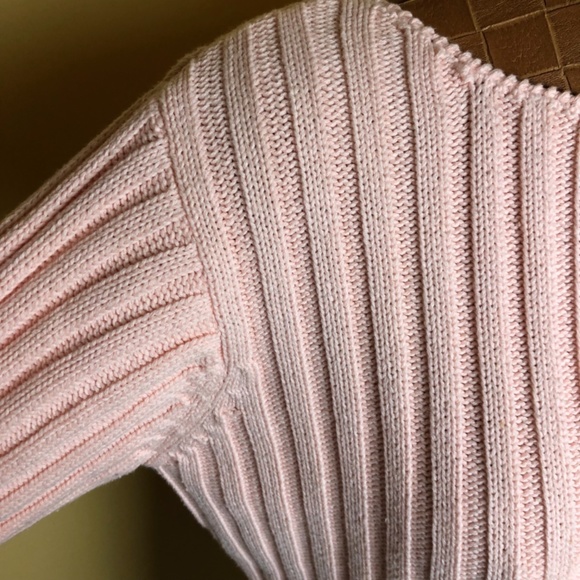 LIKE NEW! Pink Pierre Cardin Vintage Crew Neck Sweater - Picture 3 of 9